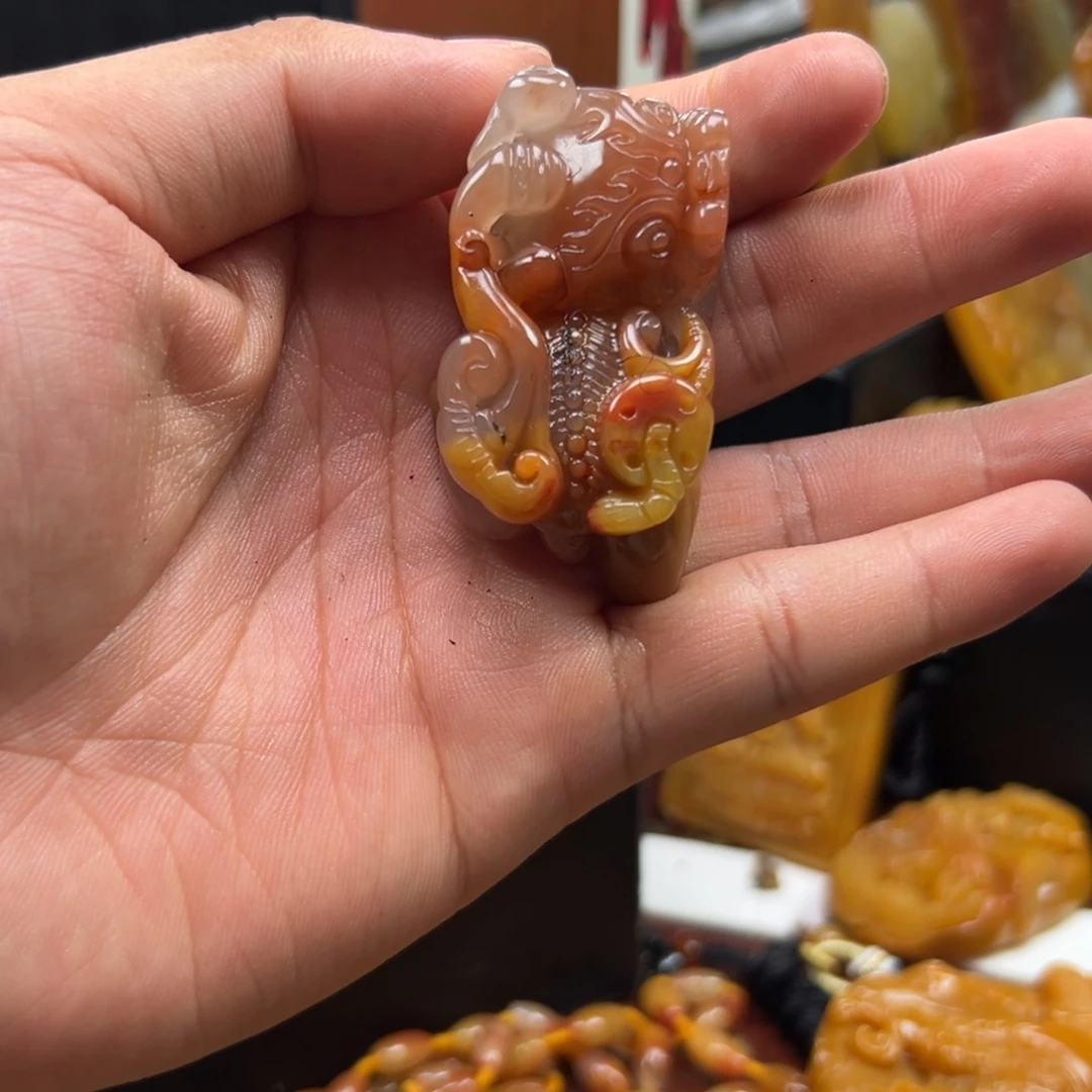 石英质玉（黄龙玉）未镶嵌多样性发货，发其一