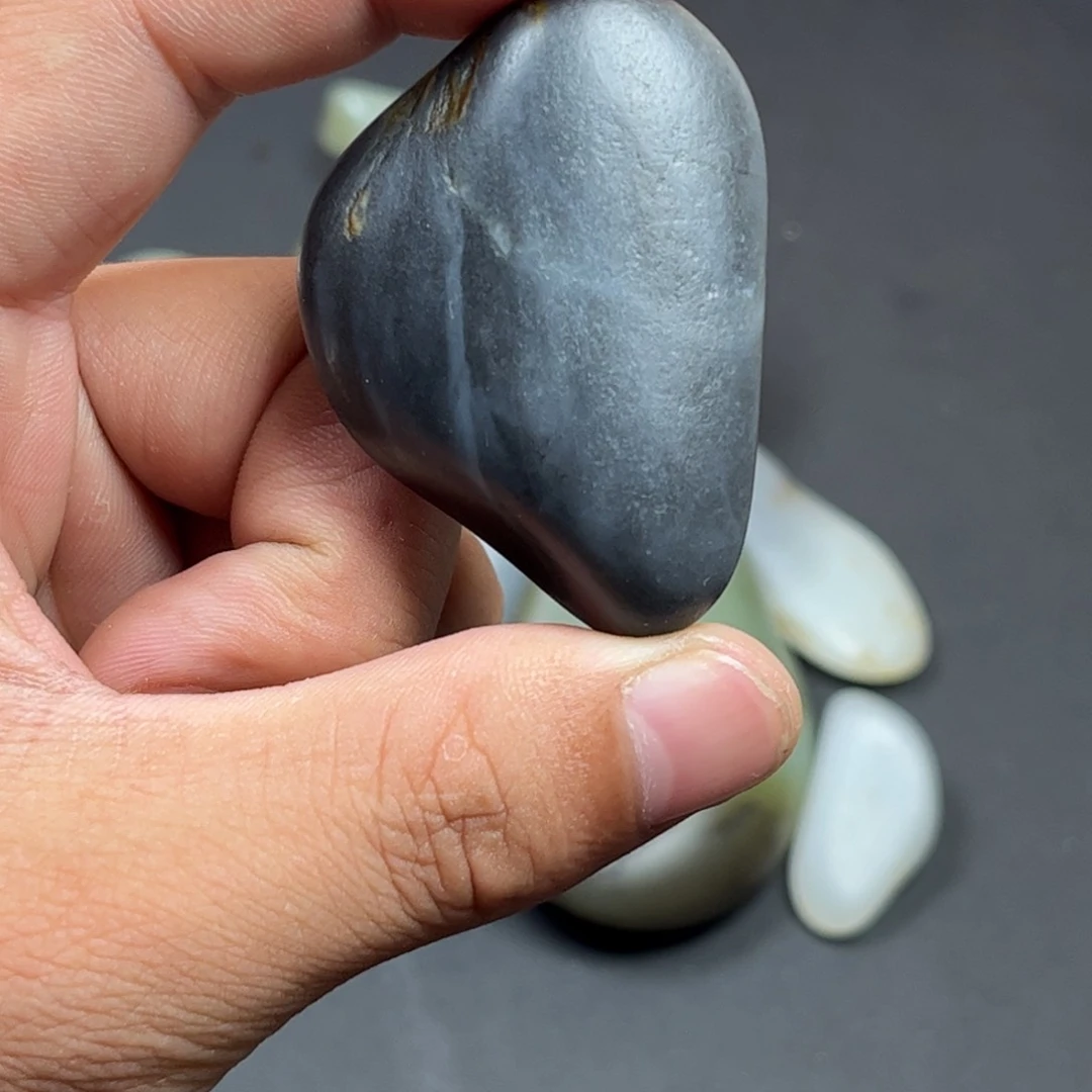 和田玉未镶嵌颈饰H*