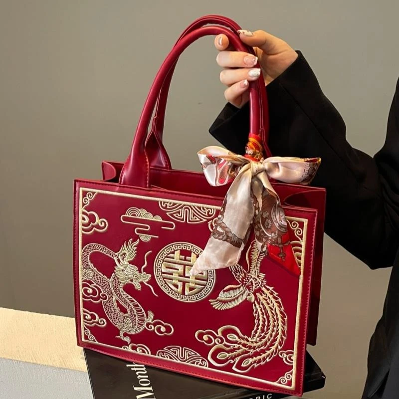 红色包包女2025新款新中式刺绣婚包单肩手提托特包婚礼结婚新娘包
