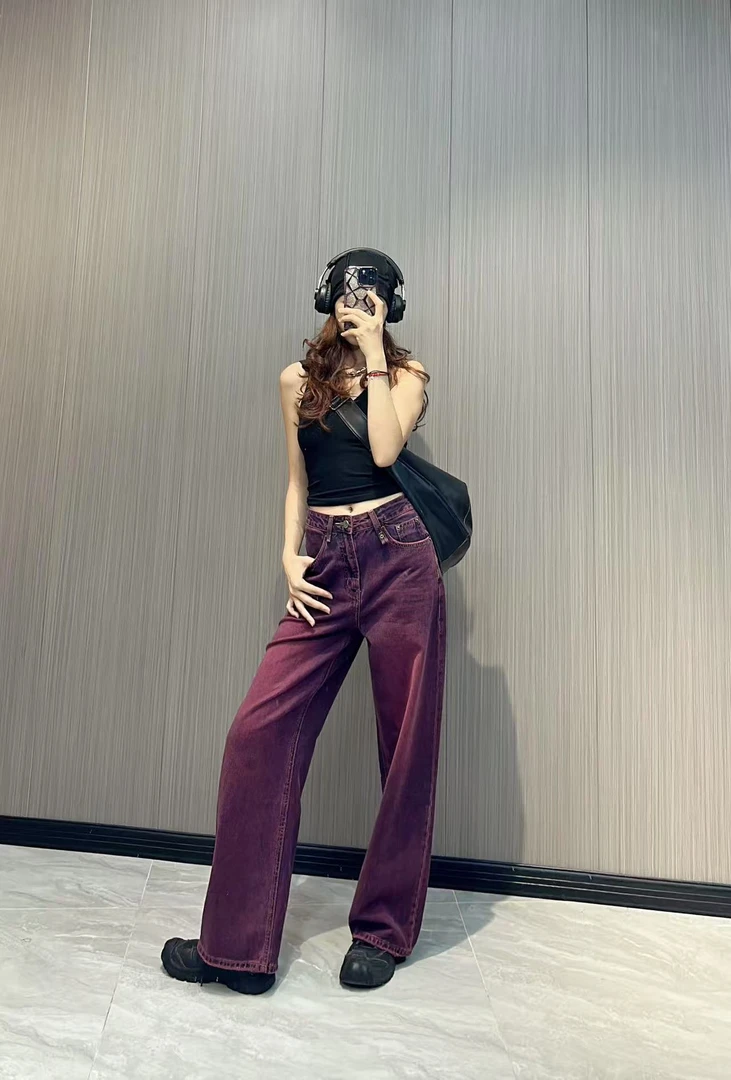 绛紫高级重工水洗定料牛仔裤6782