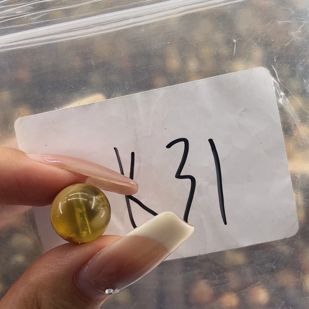 琥珀未镶嵌裸石12.4福利