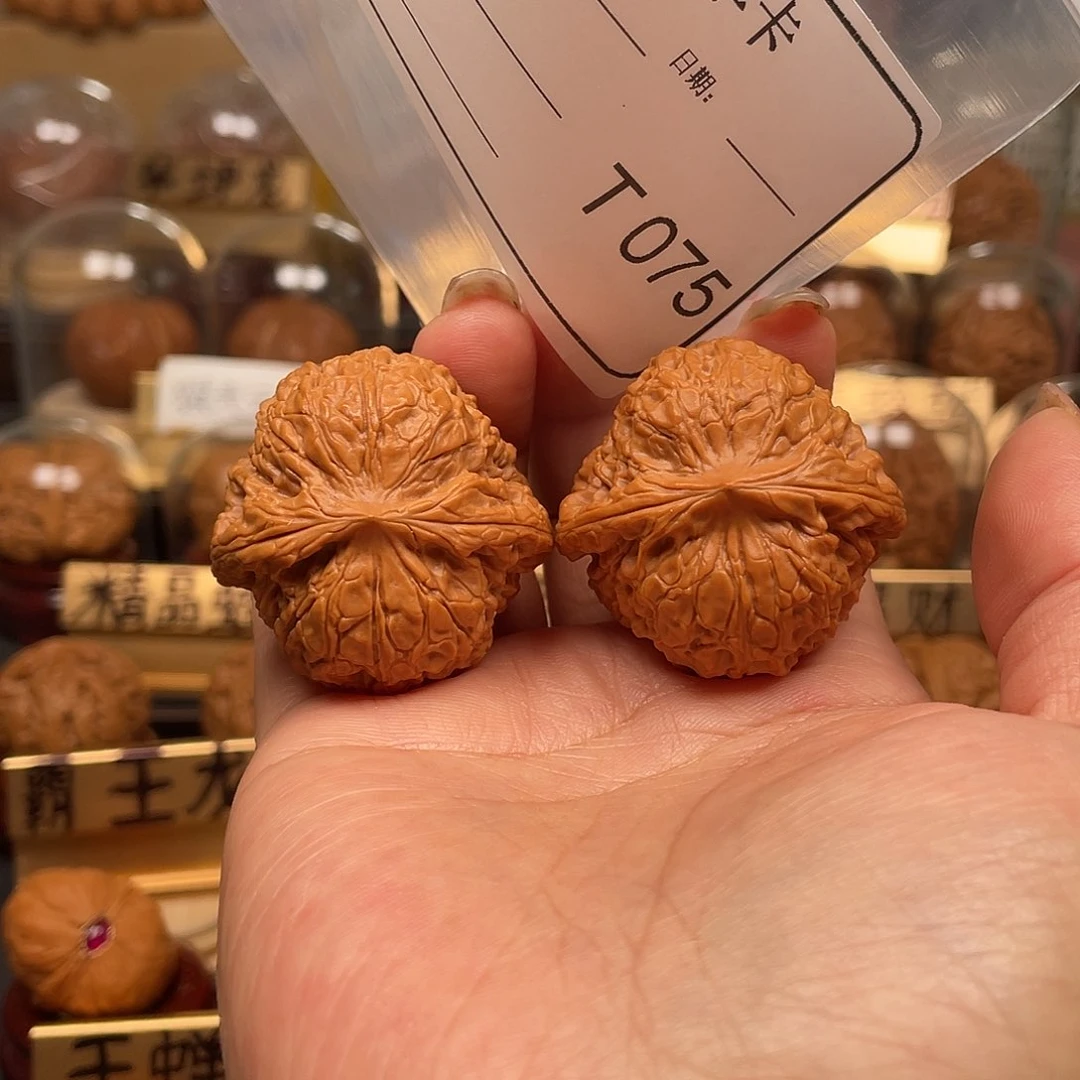 文玩核桃把件大**翅大团圆39。075