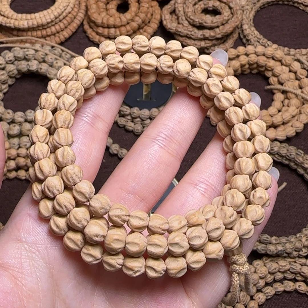 柏香籽/百香籽吊坠志*