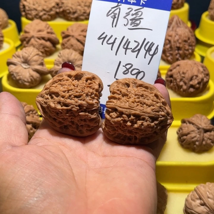 桃核吊坠南疆全品