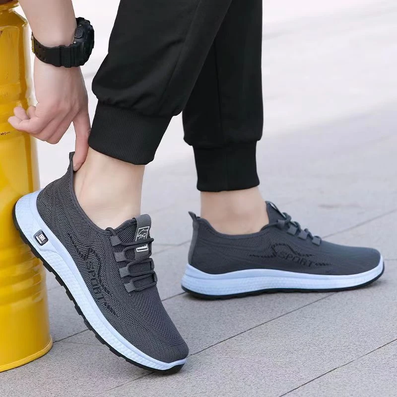 2025新款老北京健步鞋中老年爸爸鞋妈妈鞋爆款透气轻便软底鞋子