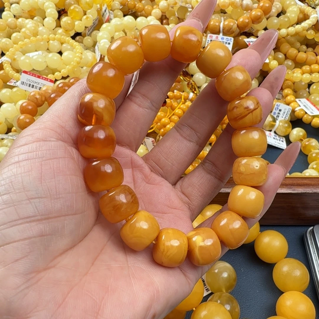 琥珀未镶嵌珠宝奇石