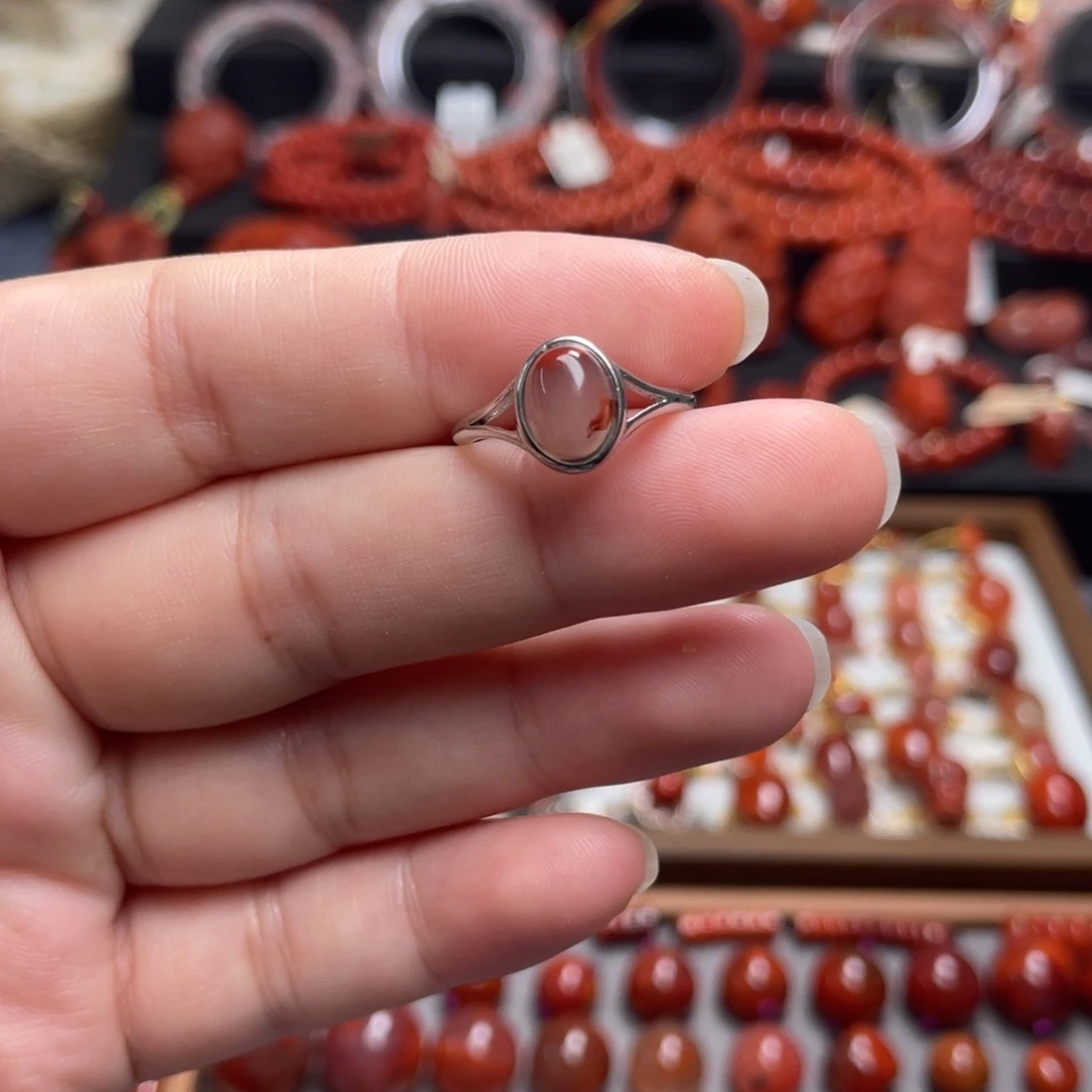 南红玛瑙银S925镶嵌高冰戒指