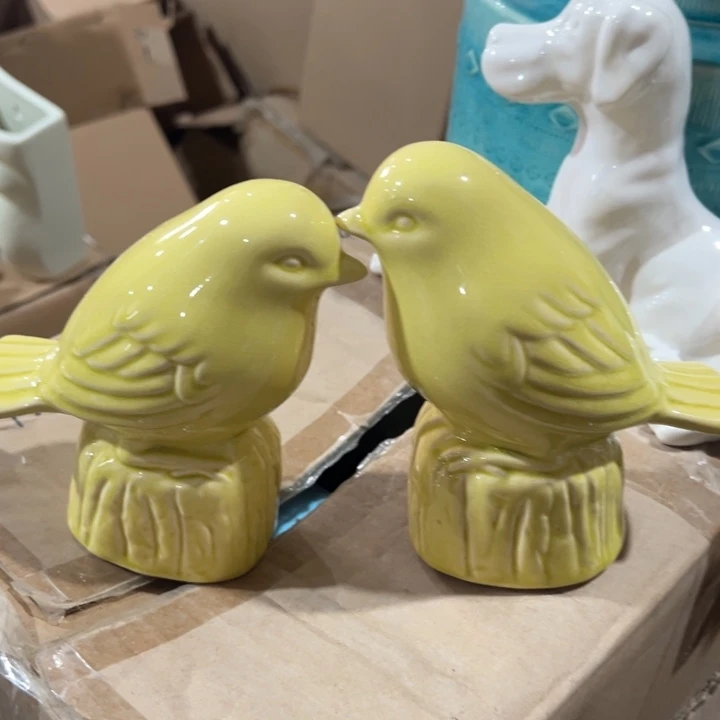 陶瓷花瓶摆件外贸出口（微瑕）高16宽13公分