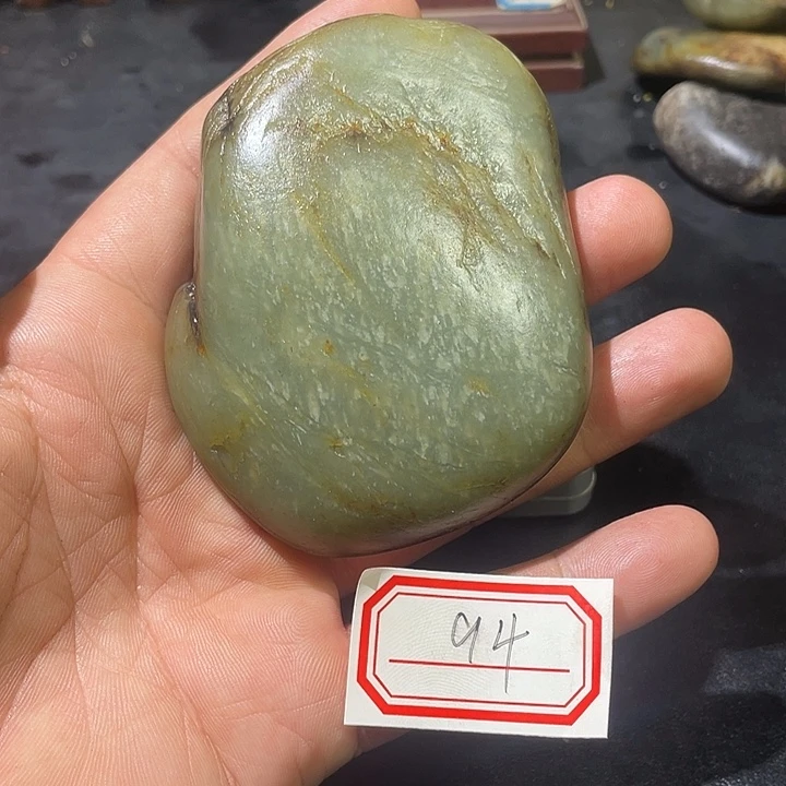 和田玉未镶嵌颈饰94