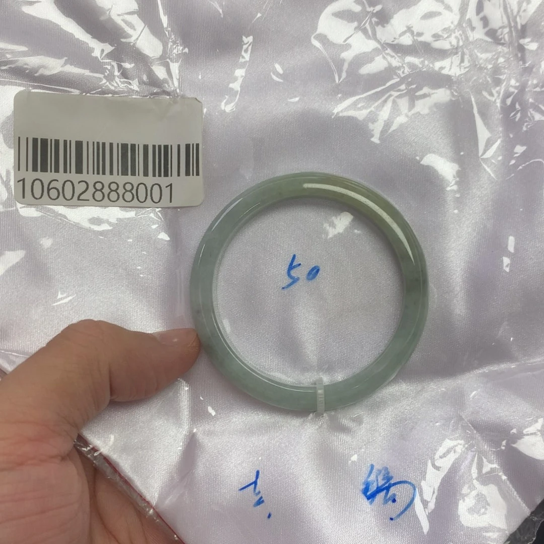 未镶嵌手镯翡翠天然缅甸翡翠手镯