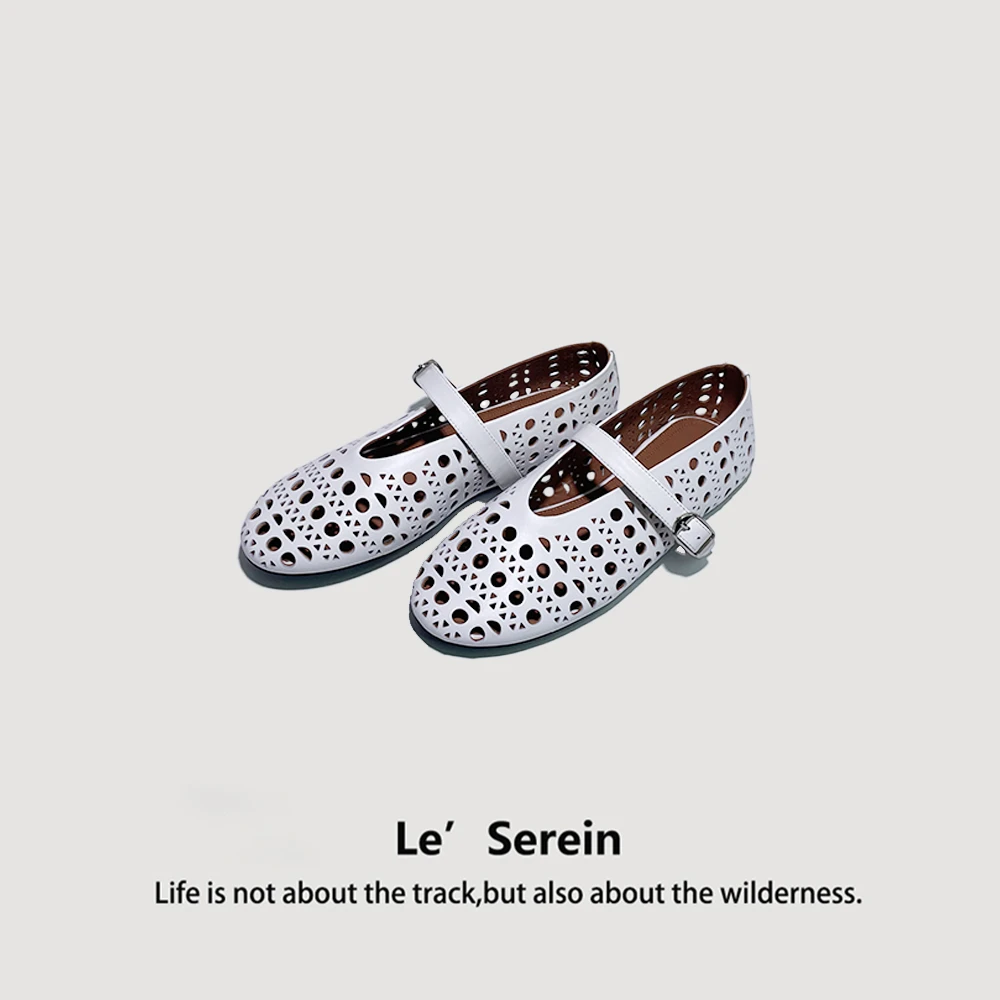 Le' Serein【凝萱】一字扣带镂空平地芭蕾舞洞洞鞋2564