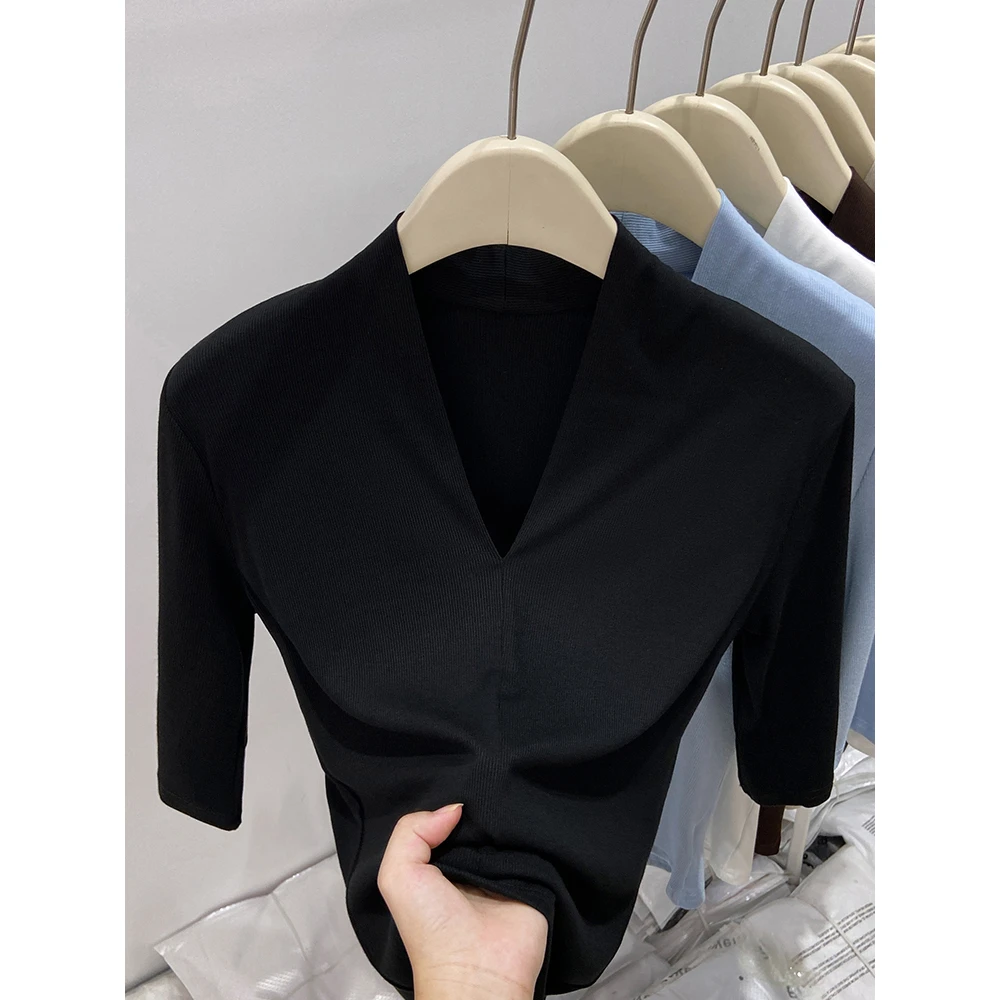 2025秋季新款V领欧货螺纹中袖t恤女显瘦修身洋气内搭正肩打底衫