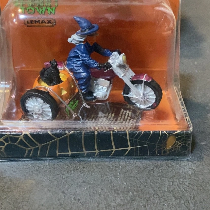 【闪购商品】树脂制品拾*树脂等材料