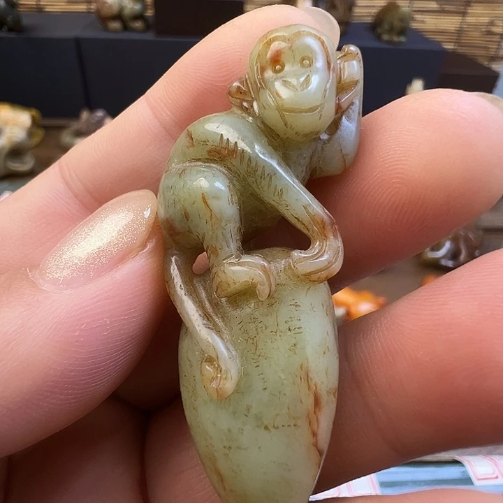 洧***畄未镶嵌和田玉（糖玉）挂件