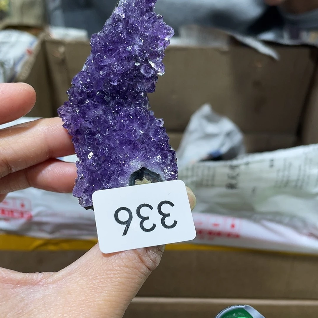 水晶摆件……未镶嵌雷*