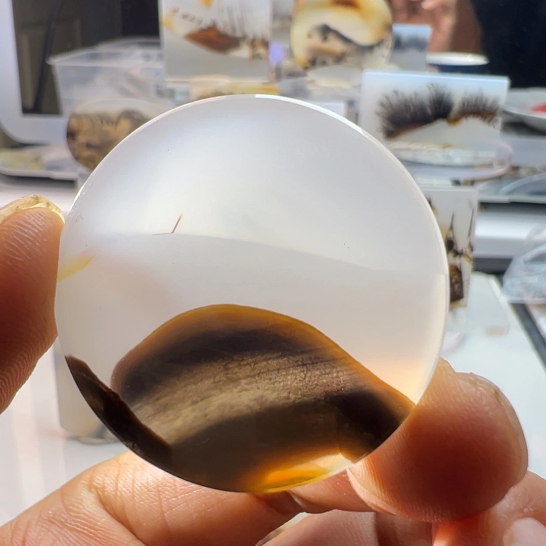 玛瑙/玉髓未镶嵌珠宝奇石