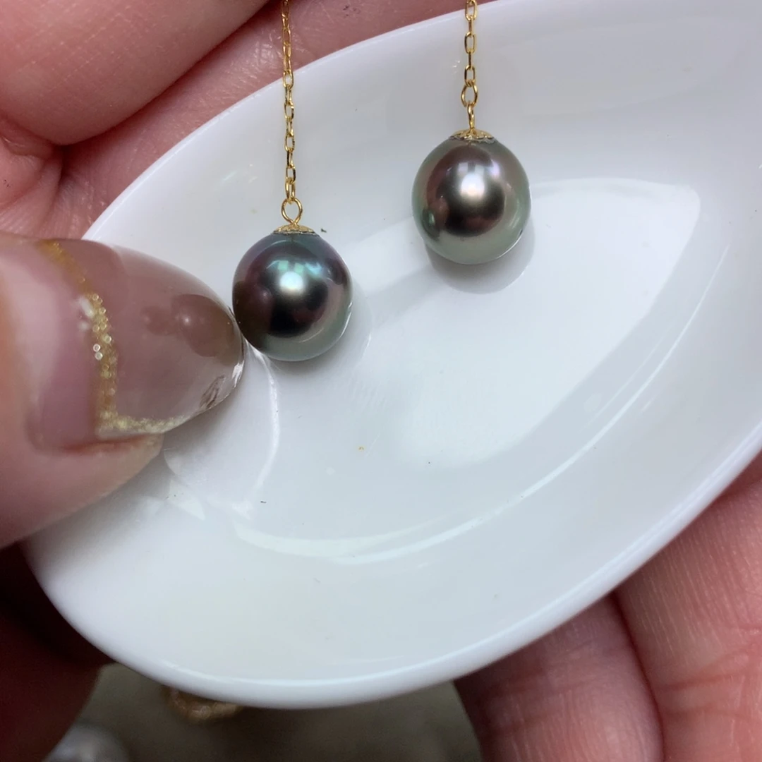 18K金镶嵌海水珍珠耳饰