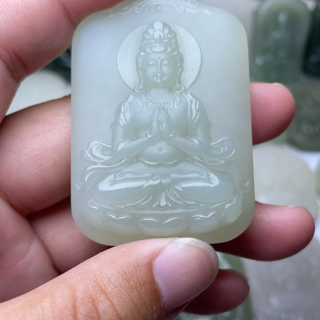 颈饰未镶嵌和田玉