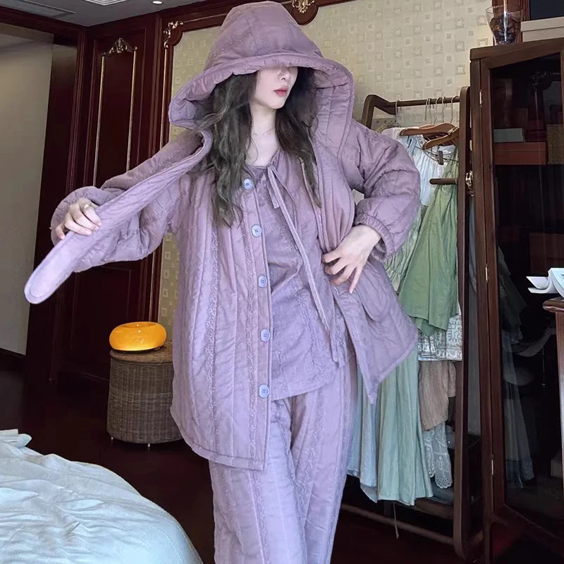 族玛士冬女士紫色刺绣加绒加厚三层夹棉保暖睡衣家居服套装