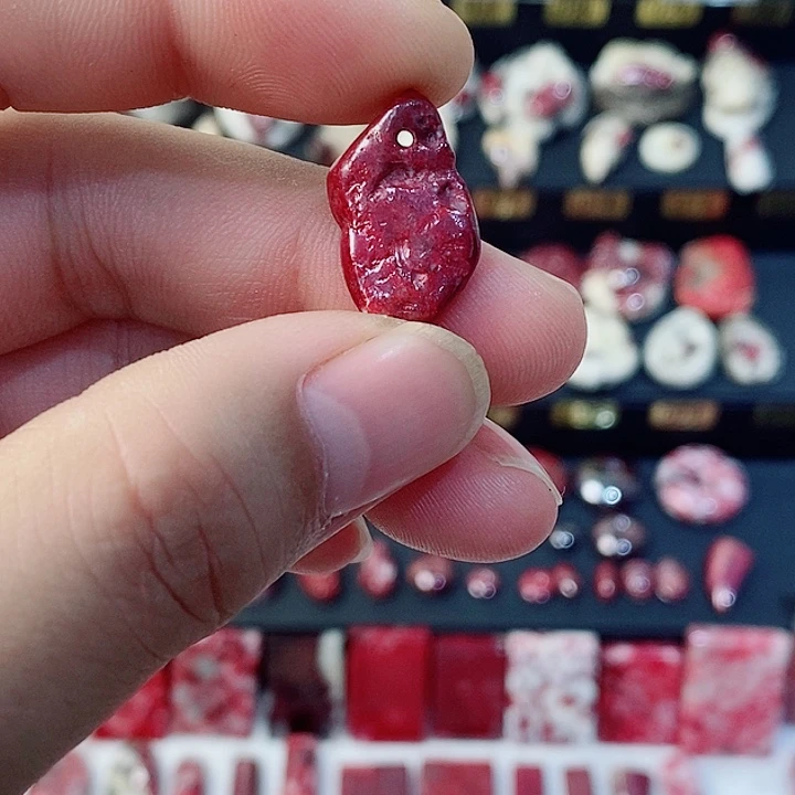 天然辰砂天然朱砂吊坠22