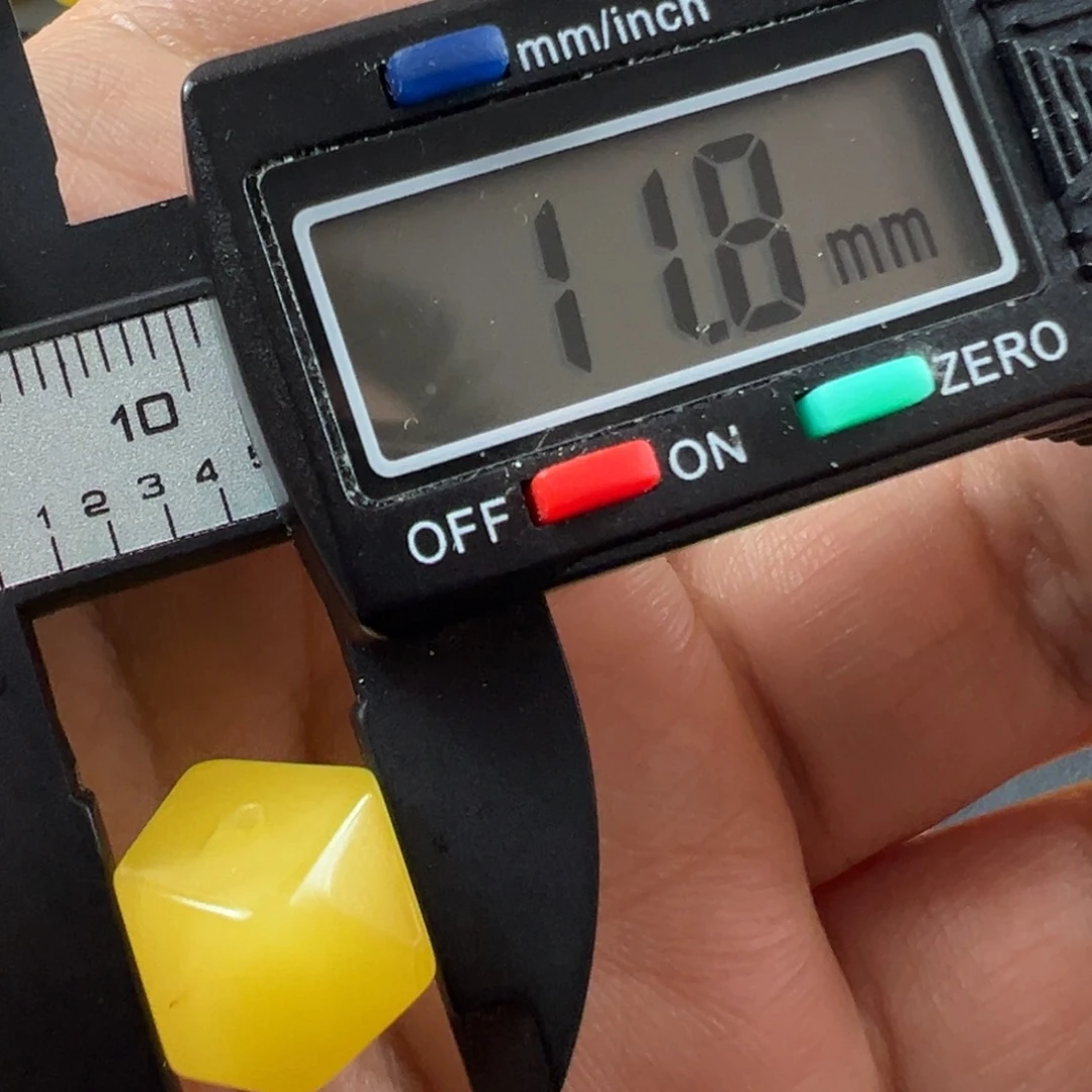 未镶嵌蜜蜡裸石15 杂