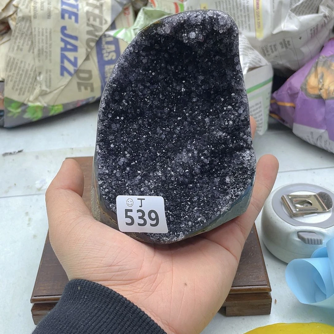 紫晶大型摆件（非配饰）未镶嵌