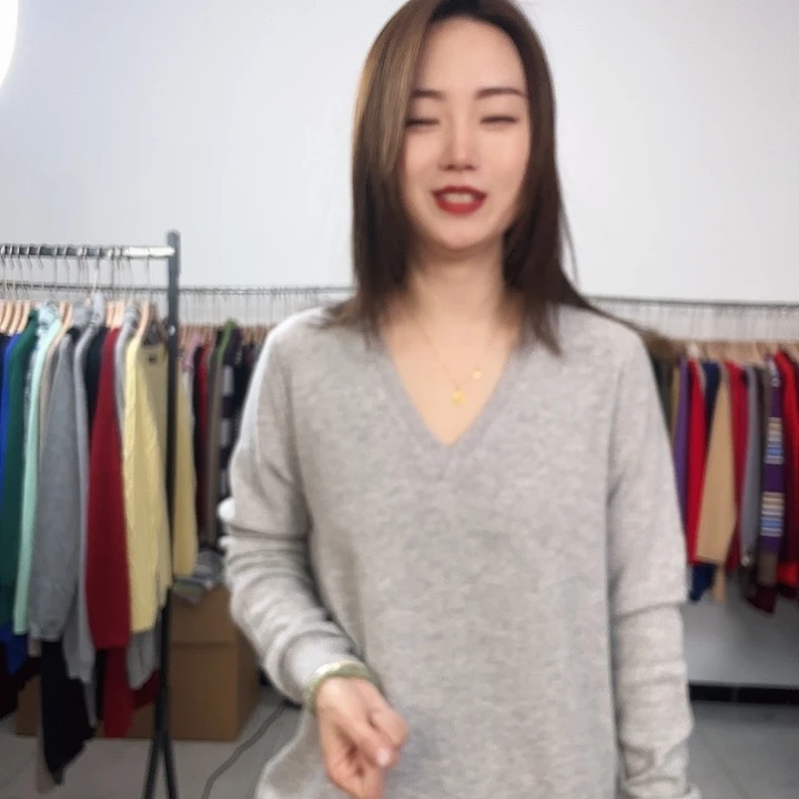 纯羊绒灰色中长125斤