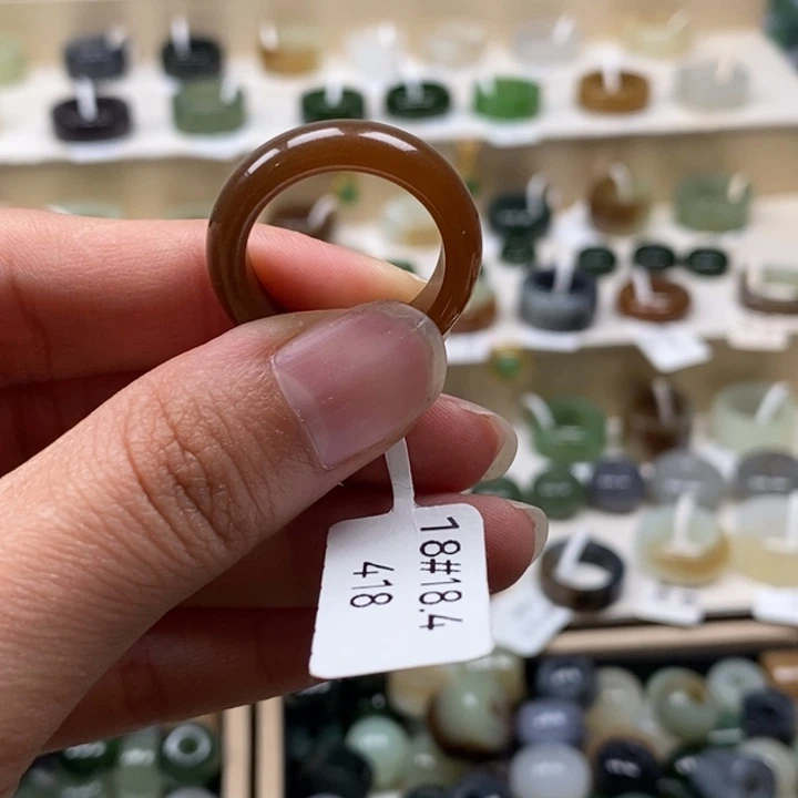 和田玉未镶嵌戒指