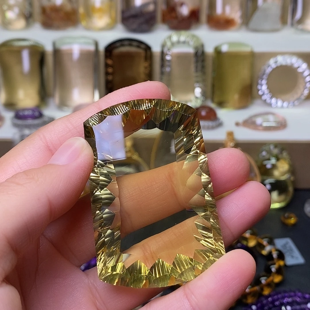 吊坠(赠链)未镶嵌水晶