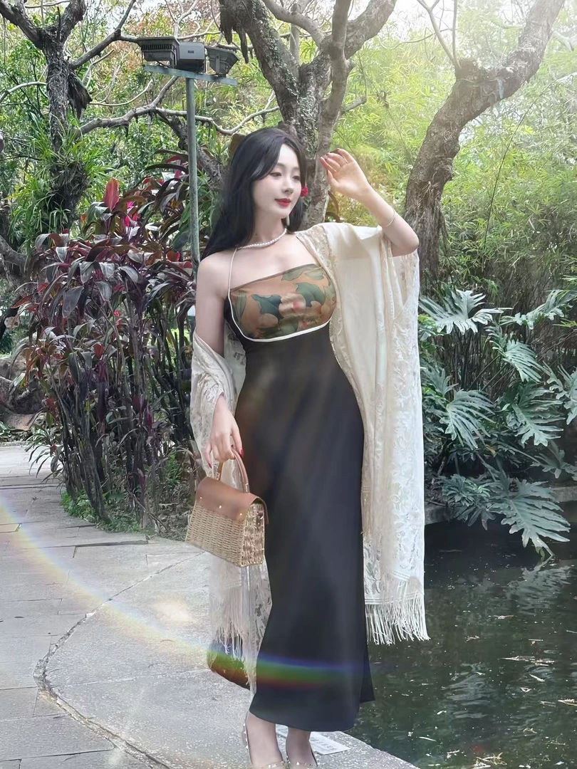 【醉花荫】夏款印花气质修身包臀女人味国风新中式抹胸挂脖吊带裙