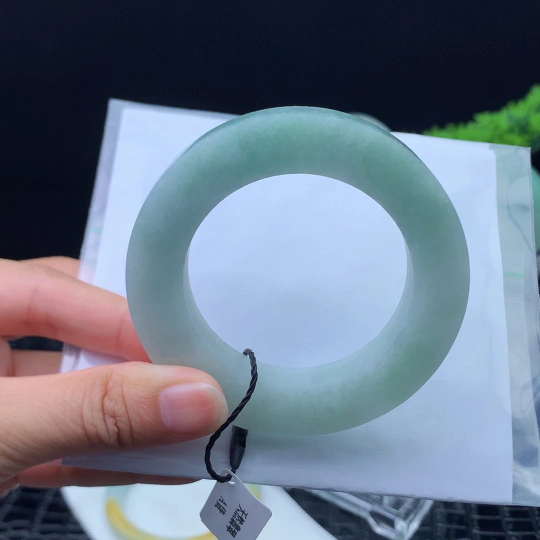 定制翡翠未镶嵌纯天然A货翡翠