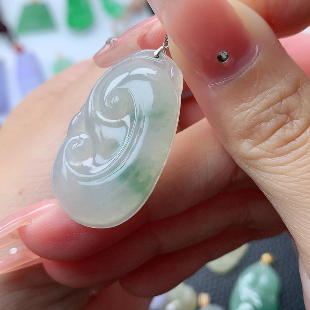 【闪购商品】翡翠18K金镶嵌吊坠(不含链)
