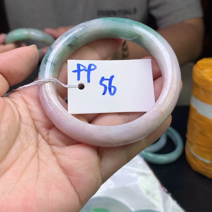 未镶嵌手镯翡翠99