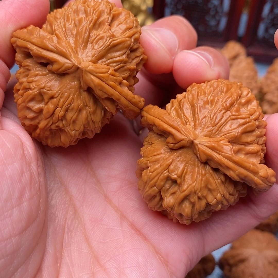 把件文玩核桃全品毕业大肚白狮子42尺