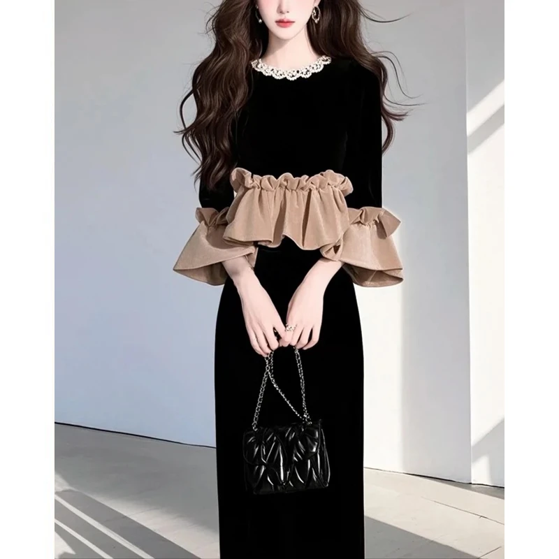 韩系百搭高级感时尚套装女春季新款小香风简约黑色上衣半身裙套装