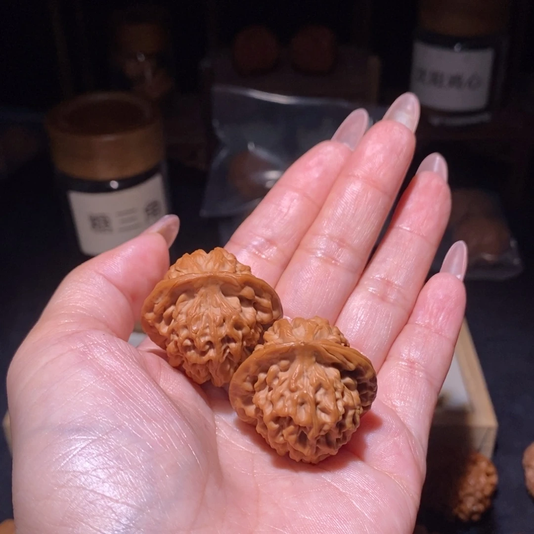 文玩核桃吊坠秦闷34