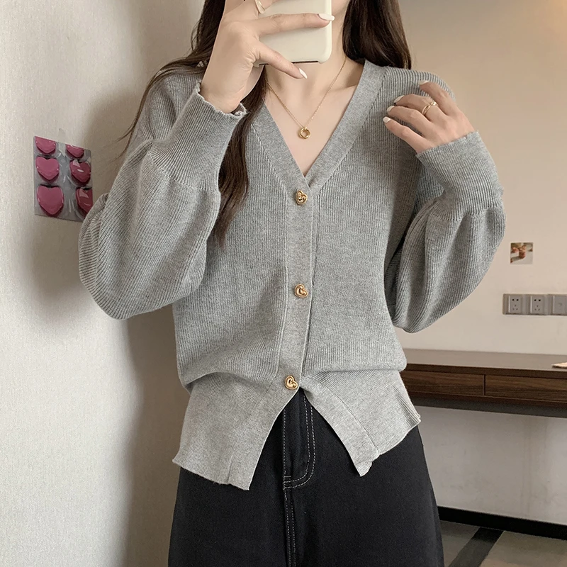 8755大码女装2025秋装新款宽松针织衫胖mm百搭休闲毛衣开衫外套潮