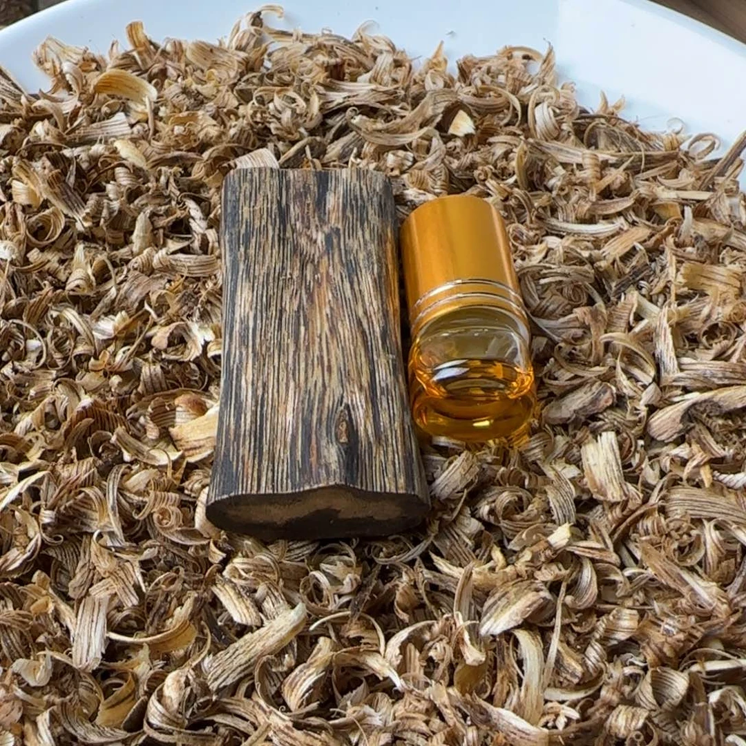 振***汉沉香吊坠沉香吊坠素牌10克