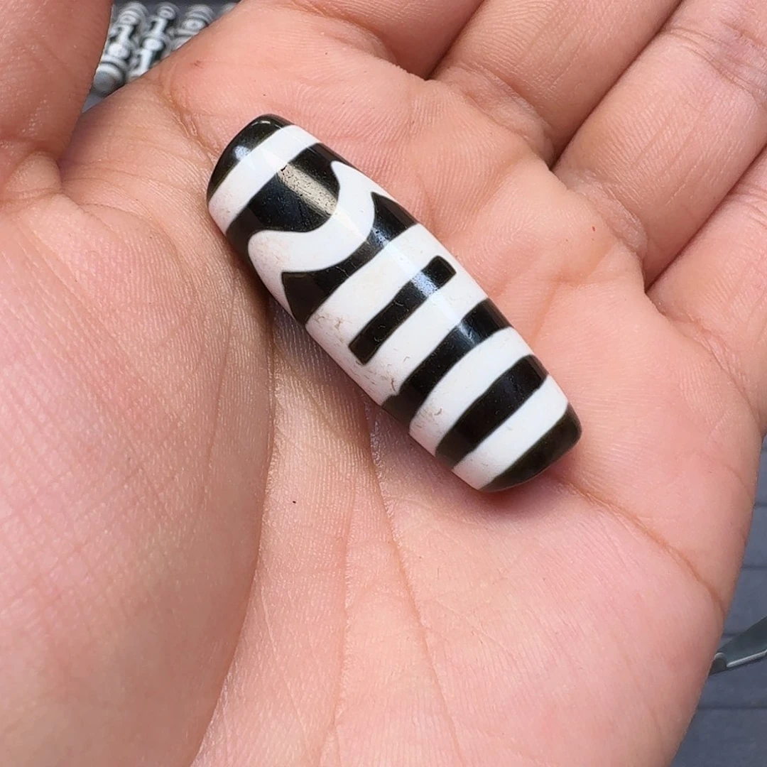 玛瑙/玉髓颈饰未镶嵌喏**宝