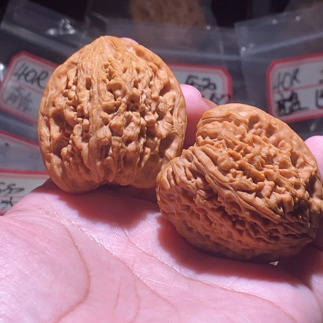 …***…文玩核桃吊坠40全品南疆