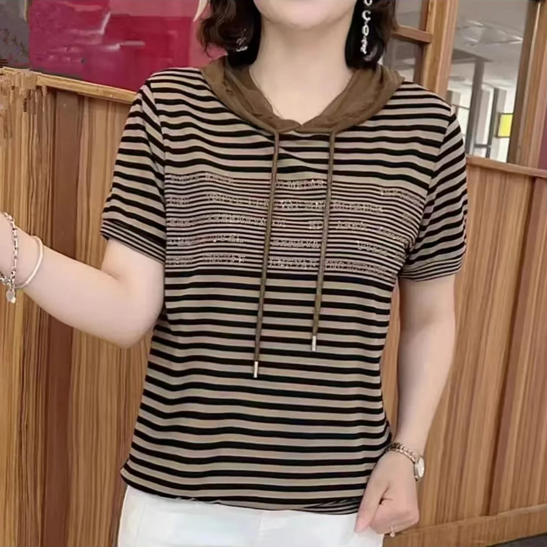 时尚条纹烫钻妈妈连帽上衣女夏季新款洋气休闲宽松显瘦短袖t恤女