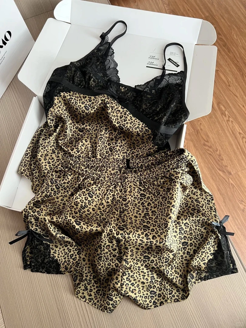 纯欲性感辣妹豹纹蕾丝吊带冰丝睡衣套装女夏季新款舒适凉感家居服