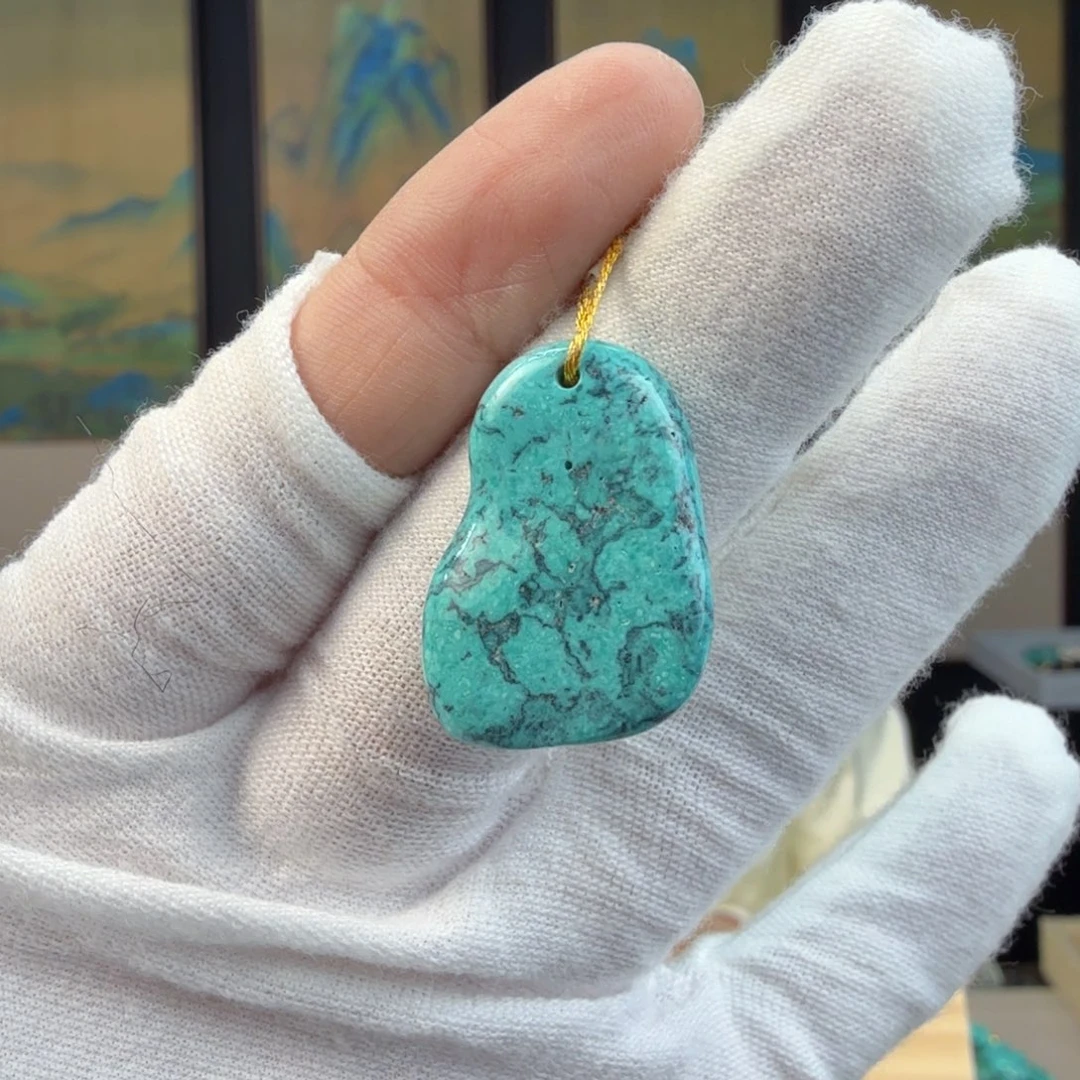 绿松石未镶嵌珠宝奇石