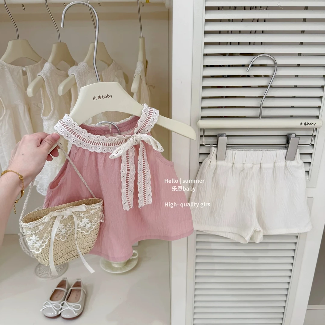 现【乐恩童装】超元气！韩国女宝宝蕾丝边娃娃衫甜美公主短裤套装