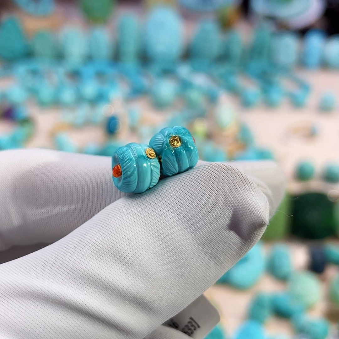 绿松石珠宝奇石未镶嵌