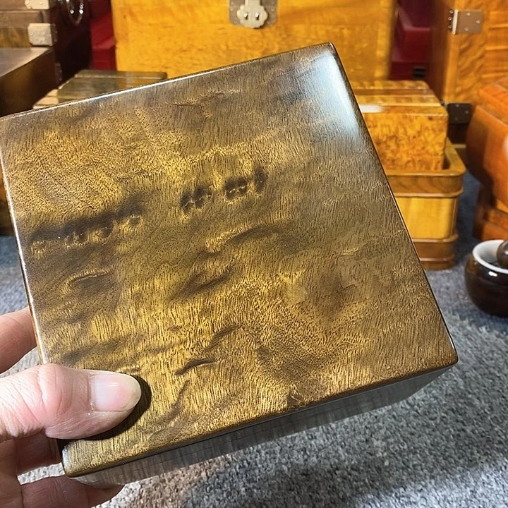 金丝楠阴沉木首饰盒