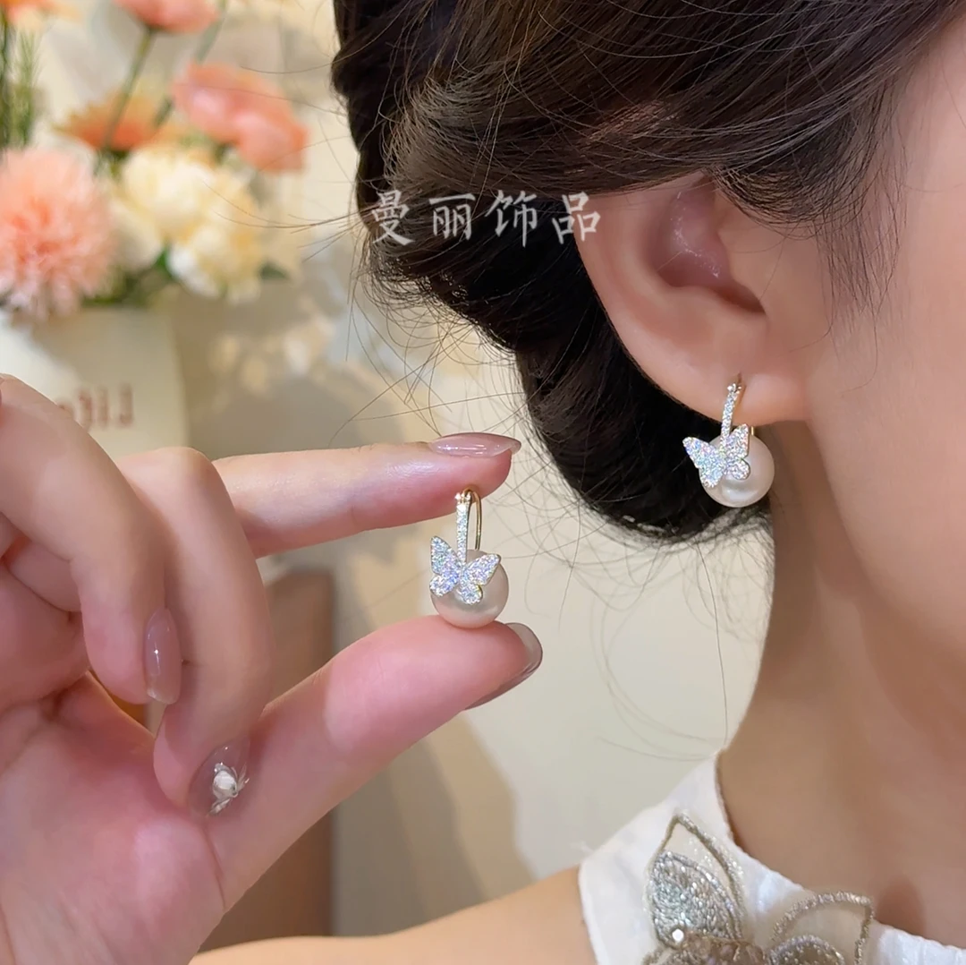 铜合金耳饰 轻奢大气慵懒风微镶蝴蝶伴珠耳环