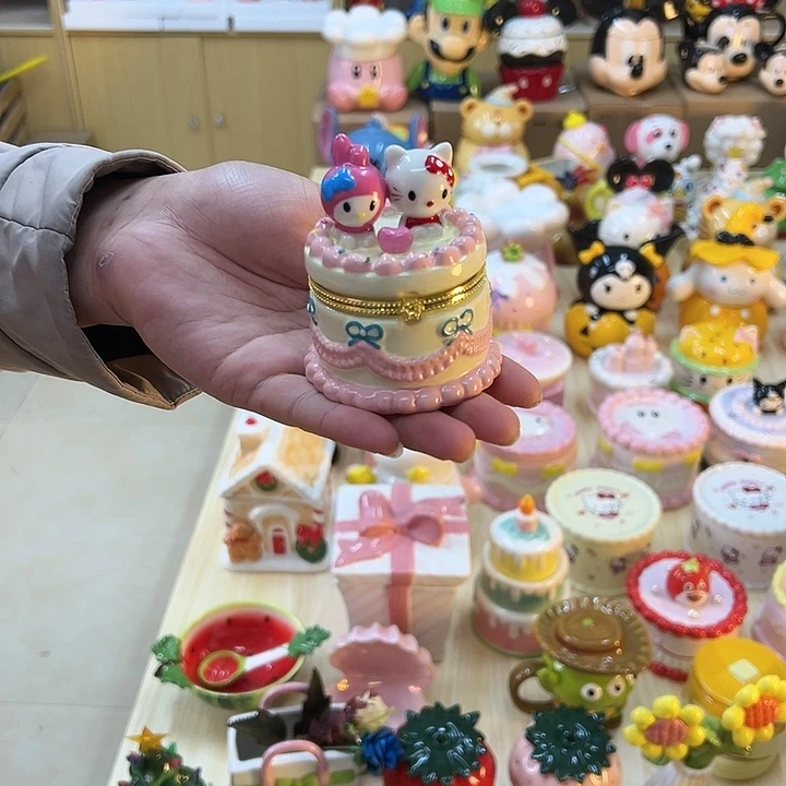 摆件陶瓷等行业的产品