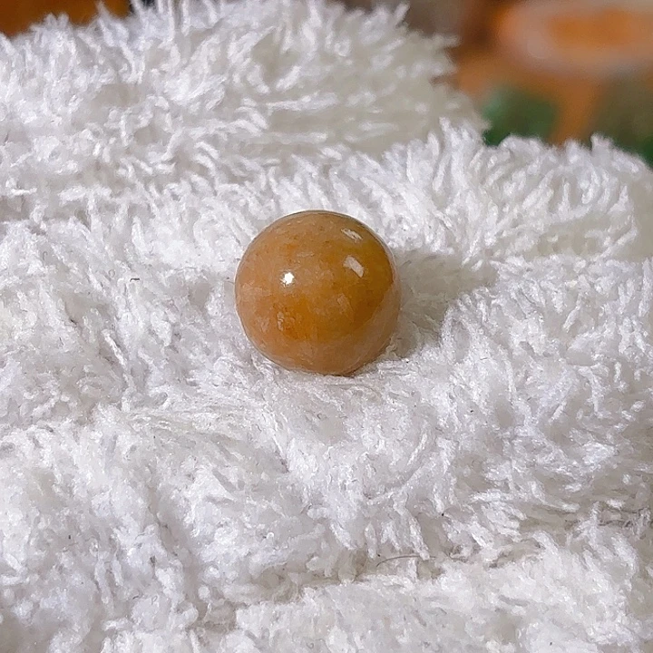 翡翠未镶嵌颈饰卡13.4，漏99
