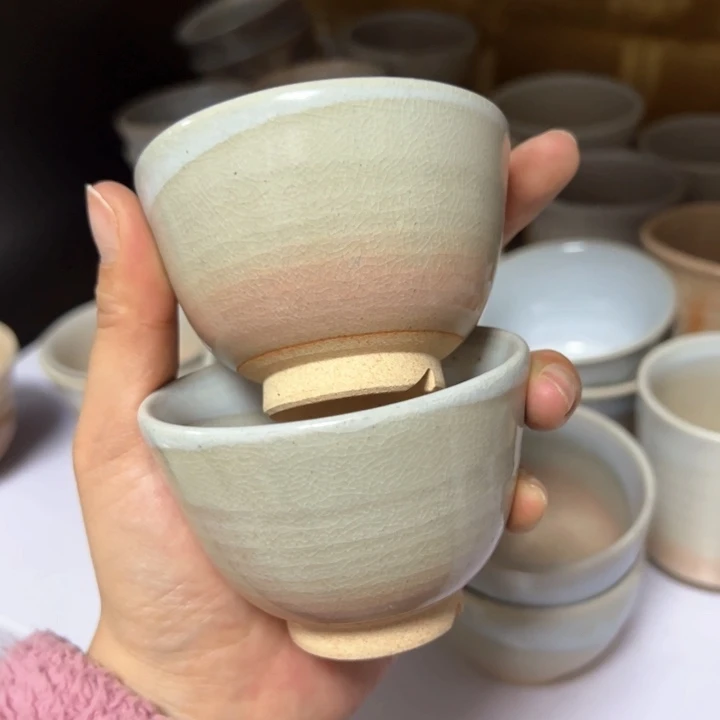 盖碗瓷器直播放漏中